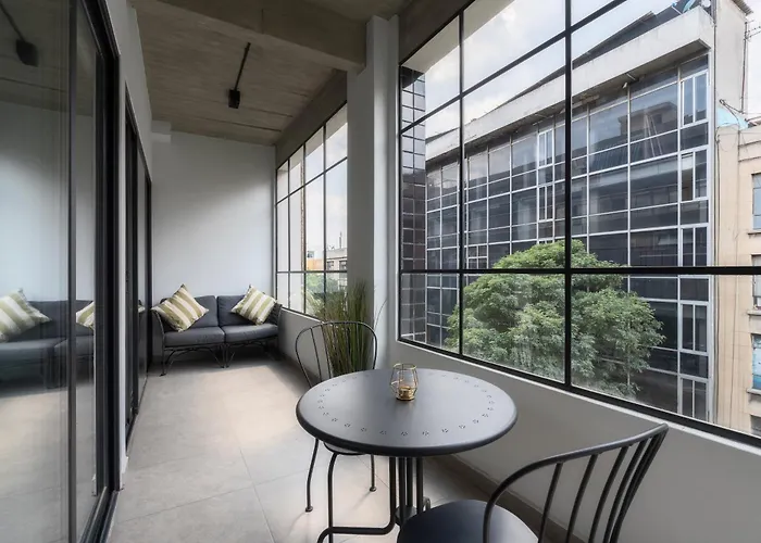 Zielo 2bdrm 2 Bath Private Balcony, Rooftop Walk To Zocalo